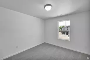 2018 E Burger St, Lake Point, UT 84074 - Photo 25