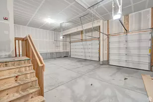 2018 E Burger St, Lake Point, UT 84074 - Photo 39