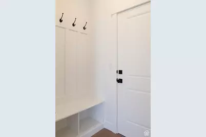 243 W 730 N, Smithfield, UT 84335 - Photo 5