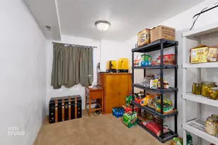 78 N Peach St E, Santaquin, UT 84655 - Photo 23