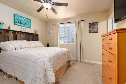 78 N Peach St E, Santaquin, UT 84655 - Photo 15