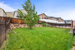 78 N Peach St E, Santaquin, UT 84655 - Photo 27