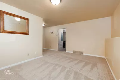 78 N Peach St E, Santaquin, UT 84655 - Photo 19