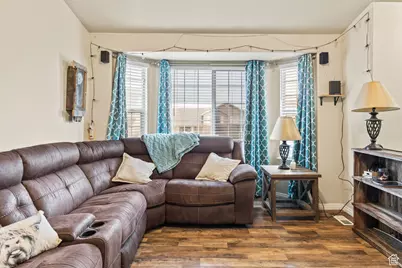 78 N Peach St E, Santaquin, UT 84655 - Photo 7