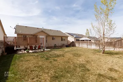 78 N Peach St E, Santaquin, UT 84655 - Photo 29