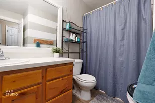 78 N Peach St E, Santaquin, UT 84655 - Photo 13