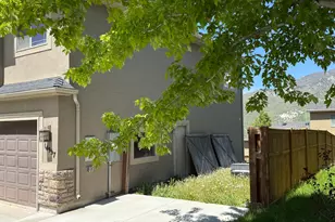 14997 S Eagle Crest Dr, Draper (UT Cnty), UT 84020 - Photo 13