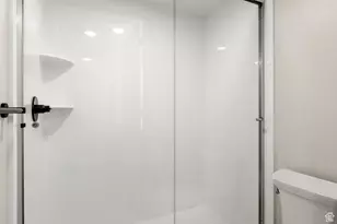 35 E 150 S, Garden City, UT 84028 - Photo 21