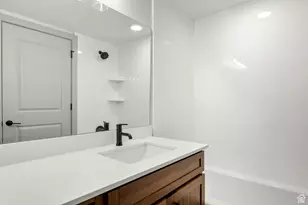 35 E 150 S, Garden City, UT 84028 - Photo 23