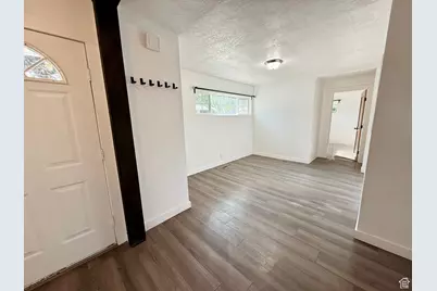 468 S Pioneer Ave, Tooele, UT 84074 - Photo 13