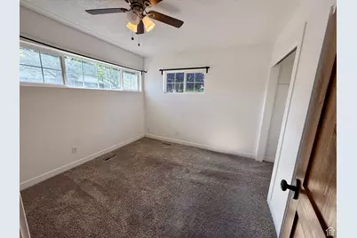 468 S Pioneer Ave, Tooele, UT 84074 - Photo 11