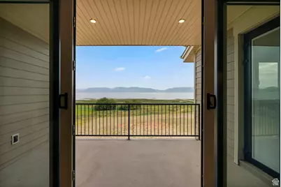 35 E 150 S #301C, Garden City, UT 84028 - Photo 33