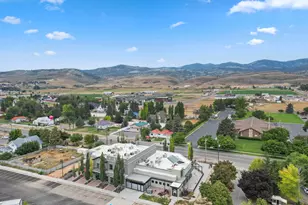 35 E 150 S, Garden City, UT 84028 - Photo 43