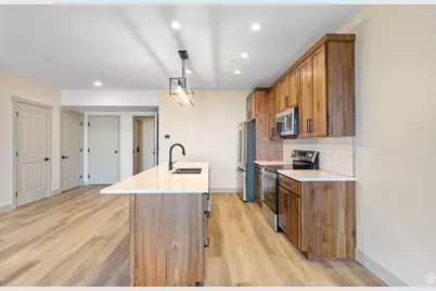 35 E 150 S #402C, Garden City, UT 84028 - Photo 15