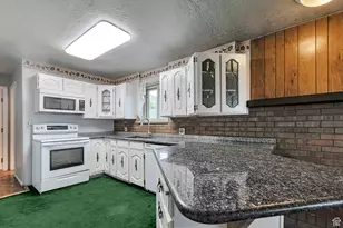 1285 N Nola Dr, Centerville, UT 84014 - Photo 11