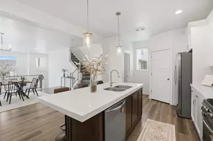 4584 W Daybreak Rim Way, South Jordan, UT 84009 - Photo 11