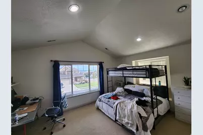 11987 N Cyprus Dr, Highland, UT 84003 - Photo 17