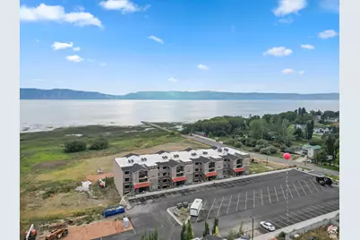 35 E 150 S #202B, Garden City, UT 84028 - Photo 3