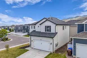 7185 N Hidden Steppe Bnd, Eagle Mountain, UT 84005 - Photo 37