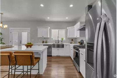 7185 N Hidden Steppe Bnd, Eagle Mountain, UT 84005 - Photo 13