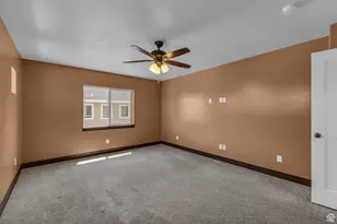 7185 N Hidden Steppe Bnd, Eagle Mountain, UT 84005 - Photo 29