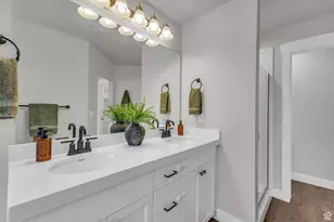 7185 N Hidden Steppe Bnd, Eagle Mountain, UT 84005 - Photo 21