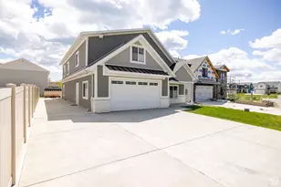 670 N Lake Sight Dr, Garden City, UT 84028 - Photo 3