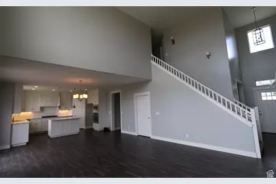 324 S 2800 E #204, Spanish Fork, UT 84660 - Photo 5