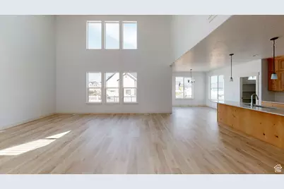 298 S 2800 E #205, Spanish Fork, UT 84660 - Photo 3