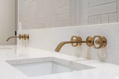 3685 S Craig Cir E, Salt Lake City, UT 84109 - Photo 37