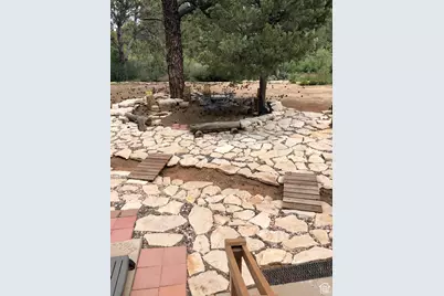 255 White Oak St S #D24 25, Orderville, UT 84758 - Photo 5