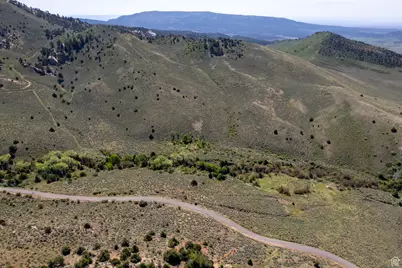 18250 N Paradise Park Rd #3, Lapoint, UT 84039 - Photo 3