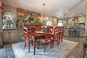 2238 E Cottonwood Cove Ln, Cottonwood Heights, UT 84121 - Photo 37