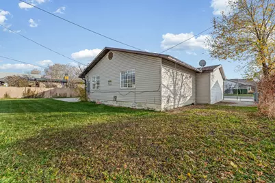 171 E 200 N, Orem, UT 84057 - Photo 33