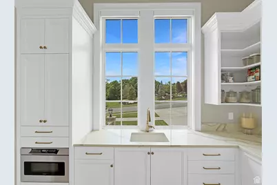 4180 Alder Dr, Pleasant View, UT 84414 - Photo 27