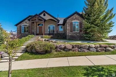 2116 E Falcon Ridge Dr, Draper (UT Cnty), UT 84020 - Photo 1
