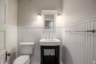 216 B St, Salt Lake City, UT 84103 - Photo 29