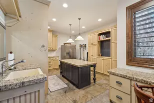 1 S Crosshill Ln, Sandy, UT 84092 - Photo 35