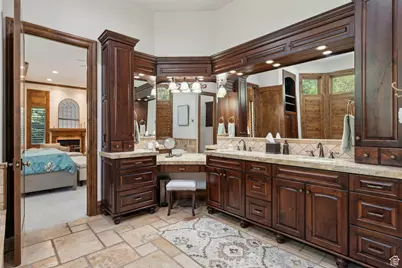 1 S Crosshill Ln, Sandy, UT 84092 - Photo 47