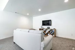 260 W 500 N, Salt Lake City, UT 84103 - Photo 25