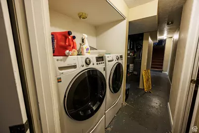 1070 E 120 S, Orem, UT 84097 - Photo 31