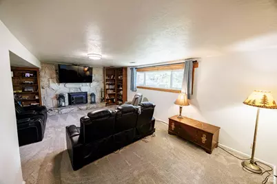 1070 E 120 S, Orem, UT 84097 - Photo 27