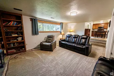 1070 E 120 S, Orem, UT 84097 - Photo 29