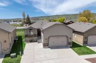 2029 S Cottage Ln, Garden City, UT 84028 - Photo 1