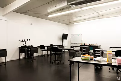 630 E Main St, Vernal, UT 84078 - Photo 5