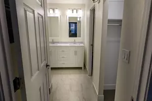 241 N Vine St W, Salt Lake City, UT 84103 - Photo 33