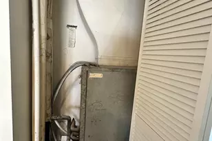 241 N Vine St W, Salt Lake City, UT 84103 - Photo 41