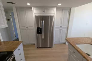 241 N Vine St W, Salt Lake City, UT 84103 - Photo 23