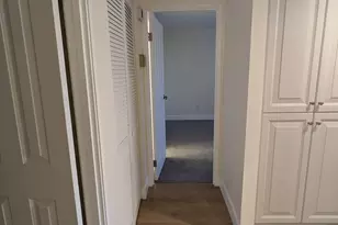 241 N Vine St W, Salt Lake City, UT 84103 - Photo 25