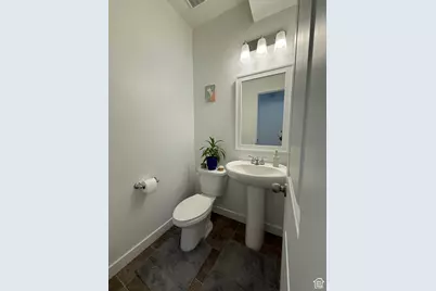 158 E Polaris Dr S, Saratoga Springs, UT 84045 - Photo 11